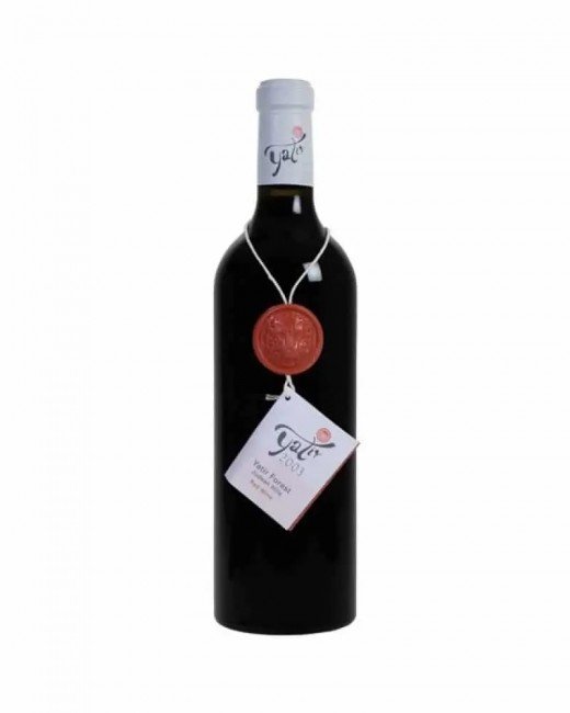 YATIR FOREST 750ML is a premium wine hailing from the Yatir region