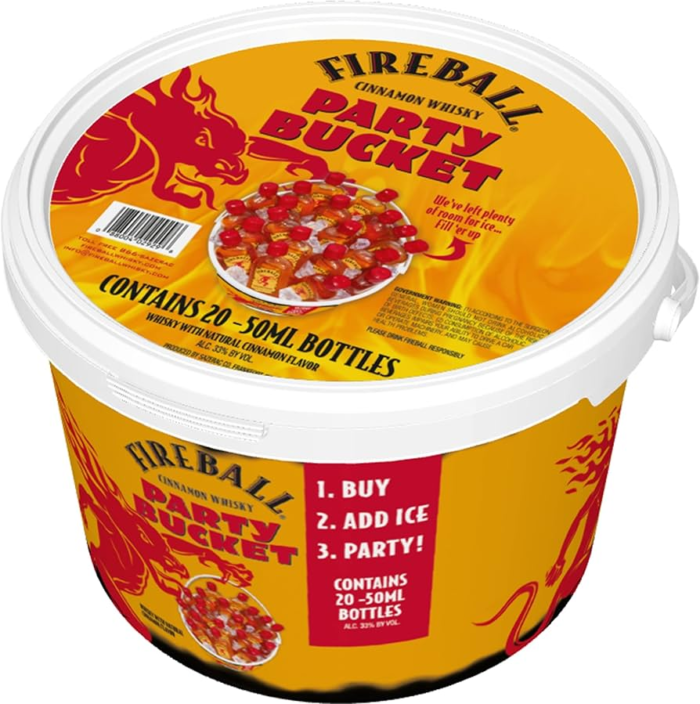 The FIREBALLWHISKY BUCKET 20 PACK 50ML features a unique cinnamon whiskey blend