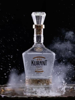 <p>KURANT GOLD VODKA 750ML features a clean and crisp flavor profile with a smooth finish